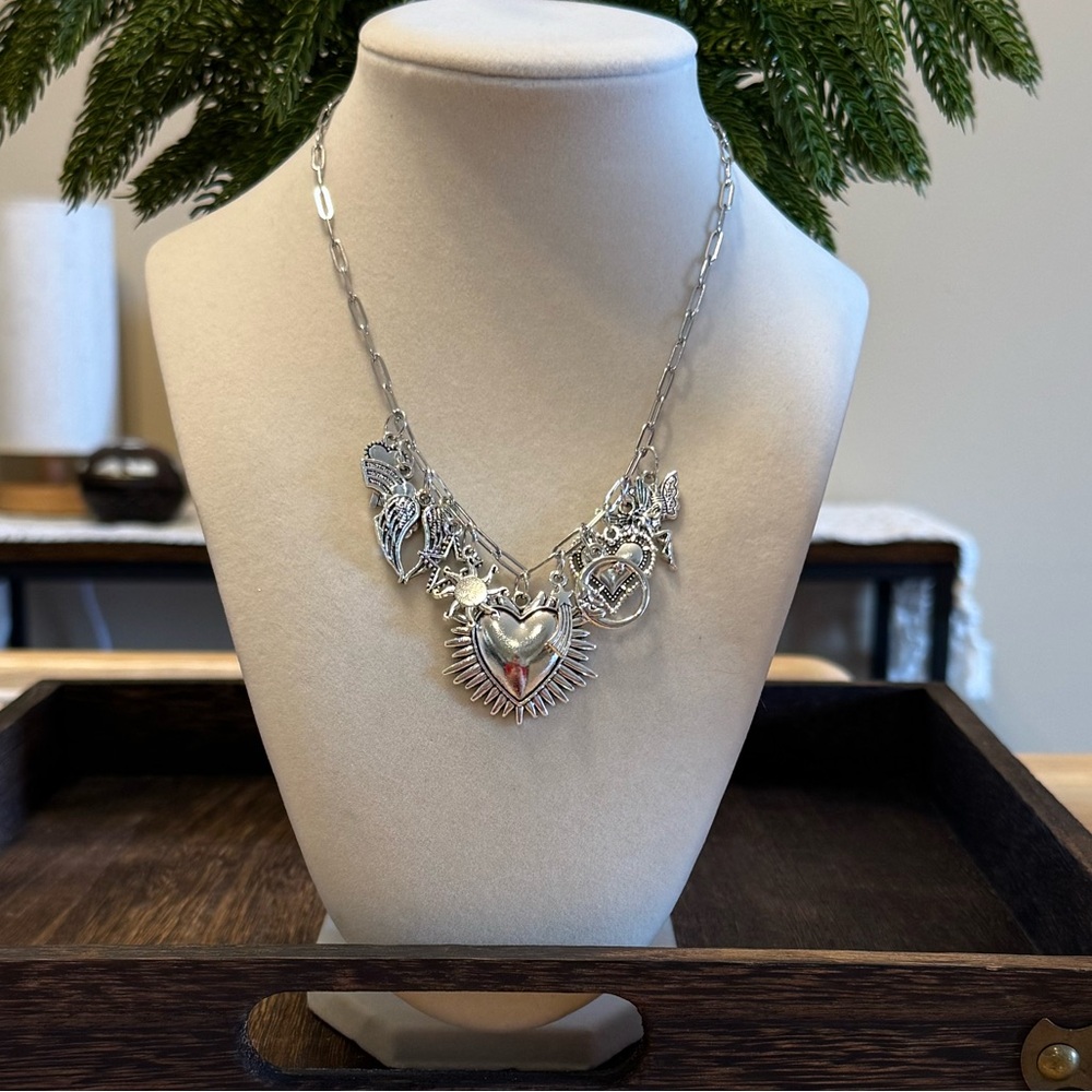 Silver Sacred Heart Charm Necklace Statement Chain Edgy Layered Pendant